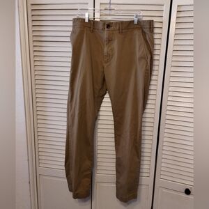 Goodfellow & Co Tan Chinos Versatile Classic Style